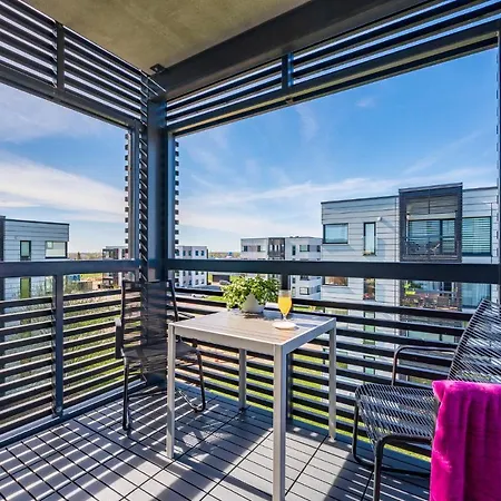Haraka Apartment With Sunset Balcony Tartto Exterior photo